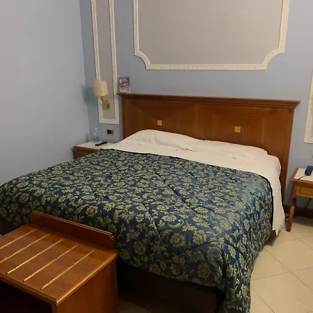 Consoli Romani Vatican Гостевой дом Рим