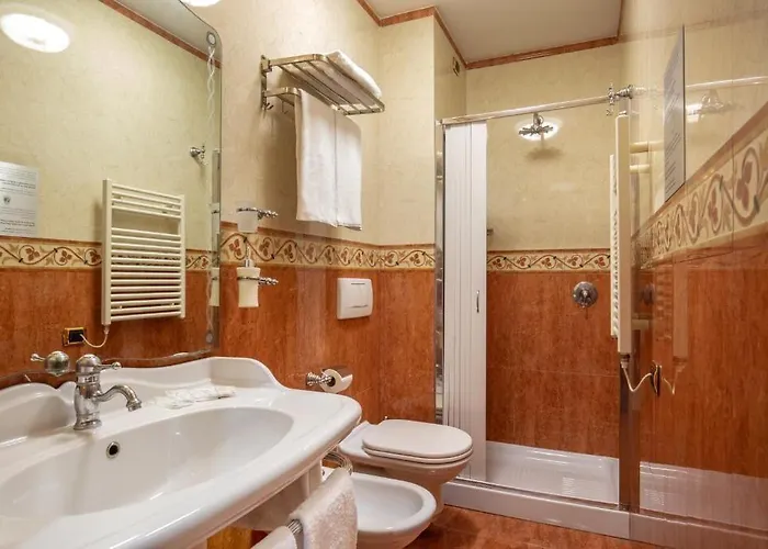 Consoli Romani Vatican 4* רומא